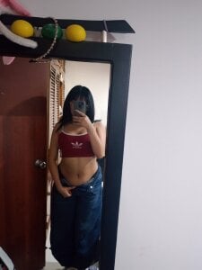 AngieRousse_ Public Pic 7