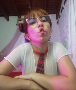 Public de MIA_ROOUSE_  5 Imagens