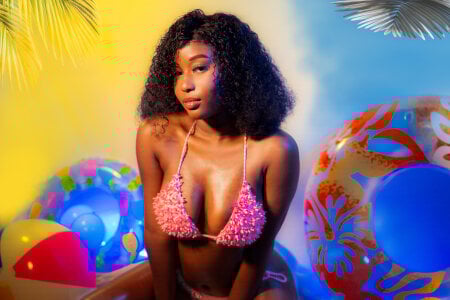 MichaelaCox SEXY SUMMER 2025 ⛱🌞 사진
