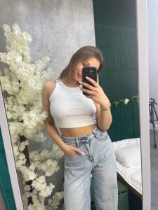 Holly_Rays Play with me Pic 7