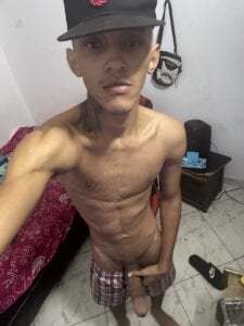 thebesthot Public Pic 4