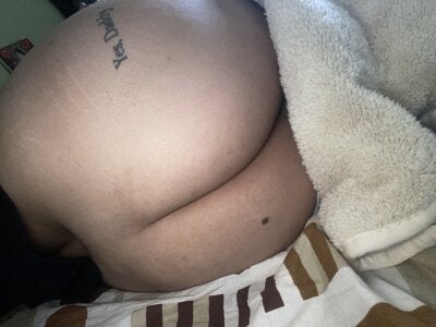 GreciaKMQ 🩵 slika