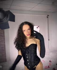 pinky_peach Public Pic 4