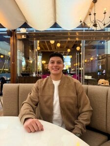 Goldenknight33 Public 사진 3