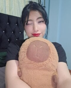 Sullyoonn ❤️❤️ Pic