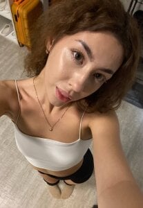 KeilaJeschon Grace in motion🦢 Pic 4