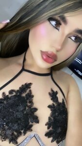 Lakyzha_DollのPublicの枚の写真