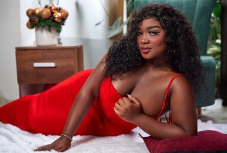 LORENSCOLLINS XXXmas 2025🎄🤶🏼 Immagine  2