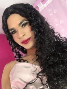 DianaCisnerosPublic Bild 4