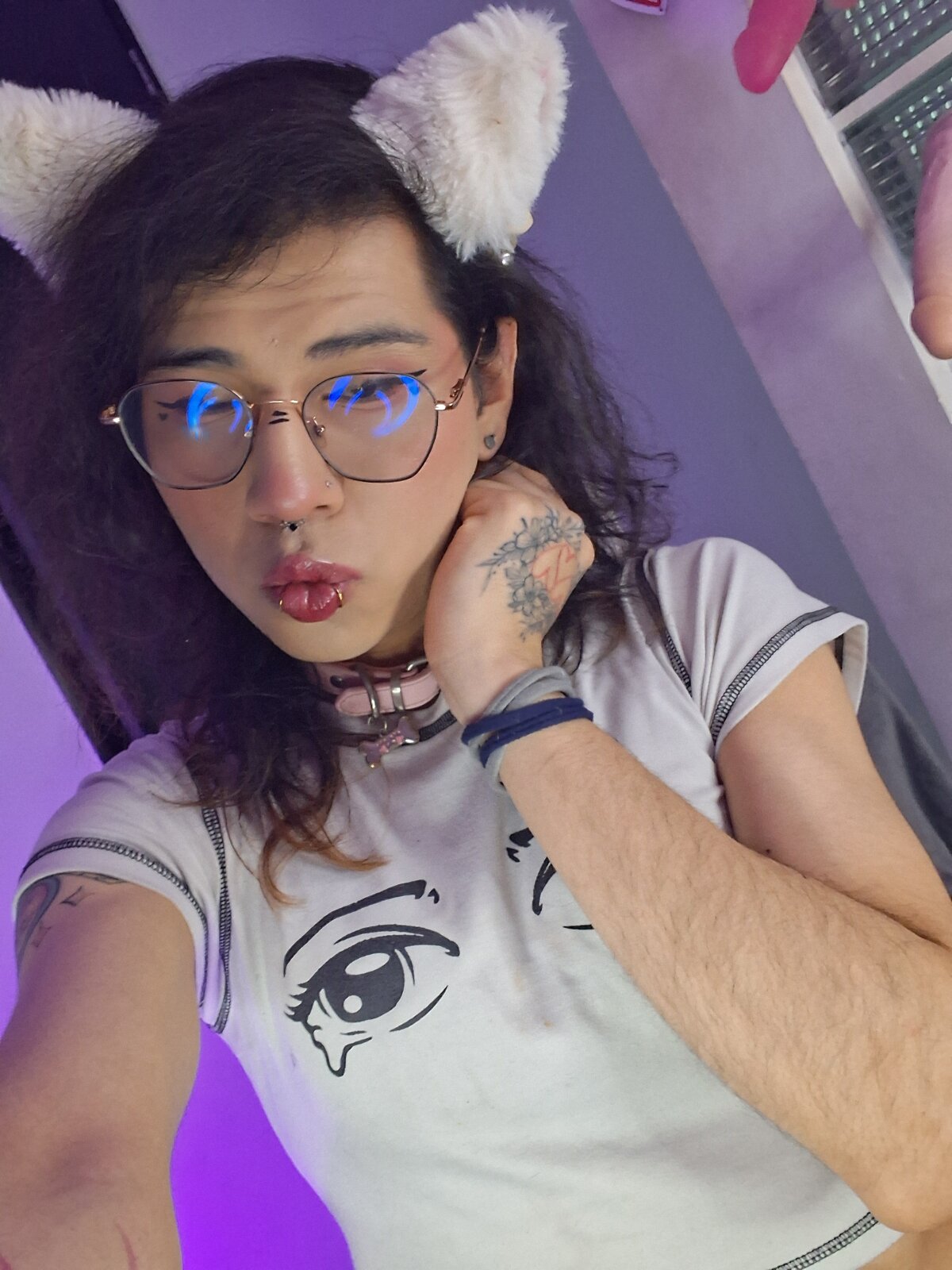 Sweet-SharoKitty 님의 트렌드 중인 사진  9787개