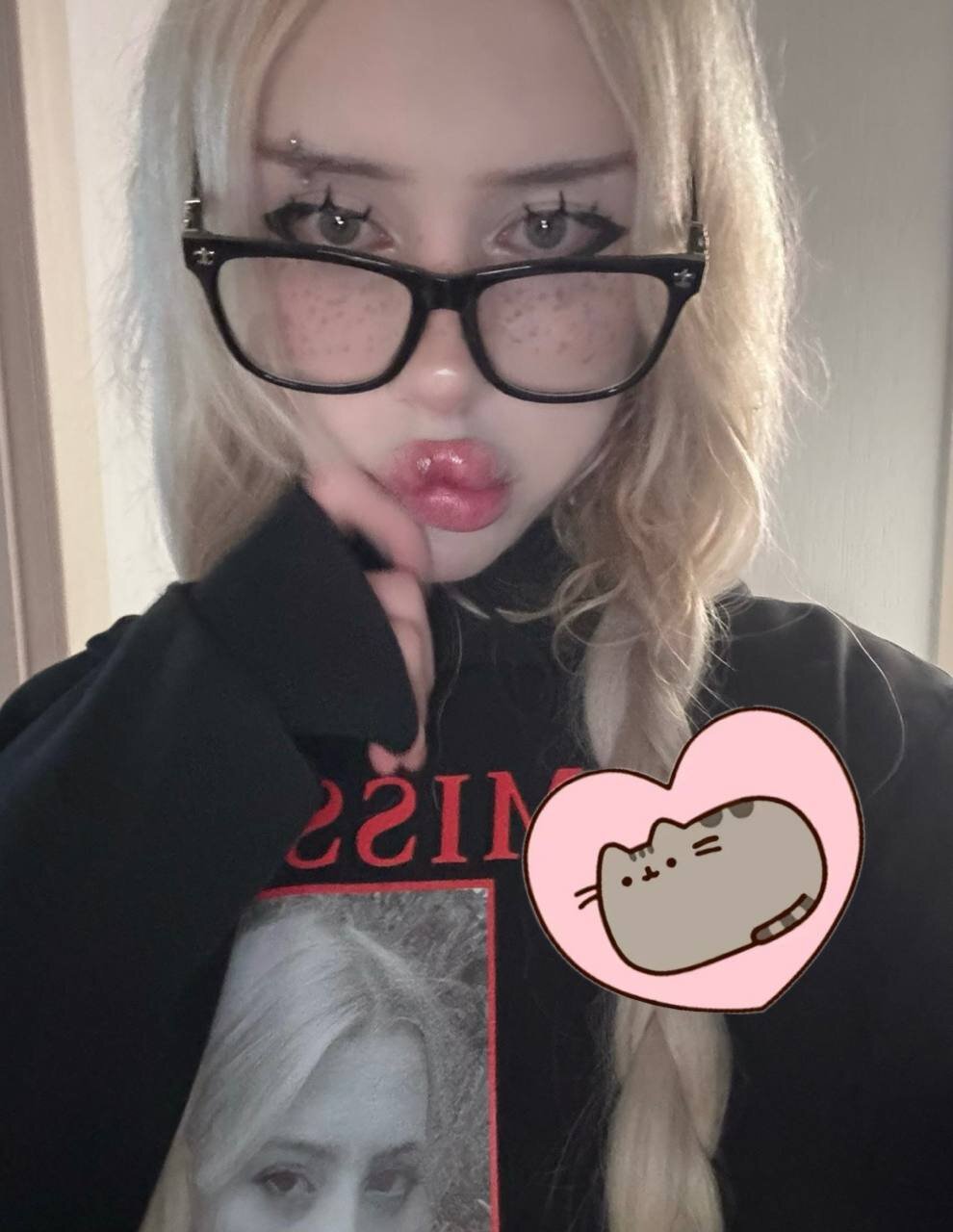 Трендове зображення  782 Joy_Barker