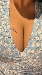 Aahna27 Public Pic 2