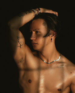 Brandon_starkk ligth Foto 6