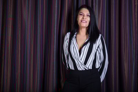 EmmaAtkins Elegant Black Pic 8