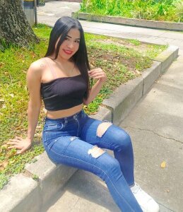 Celeeste_Rose Public Pic 6