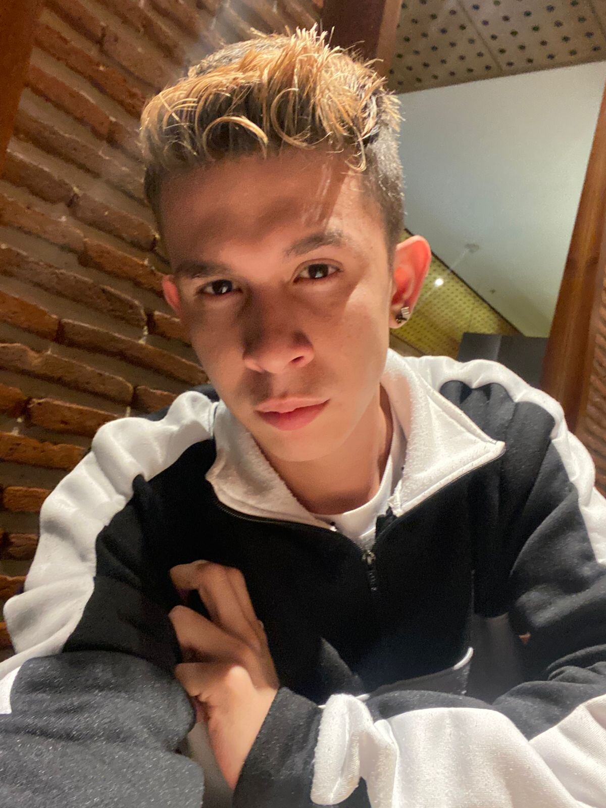 Foto  1608 de Juaan_Diick – em alta