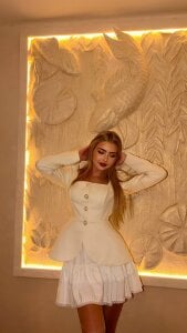 _cute18cute_ Public Pic 2