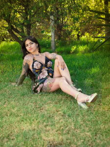 Cori_Paige Photos in public places 사진 4