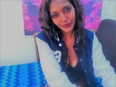 IndianHoneyXX Public Pic