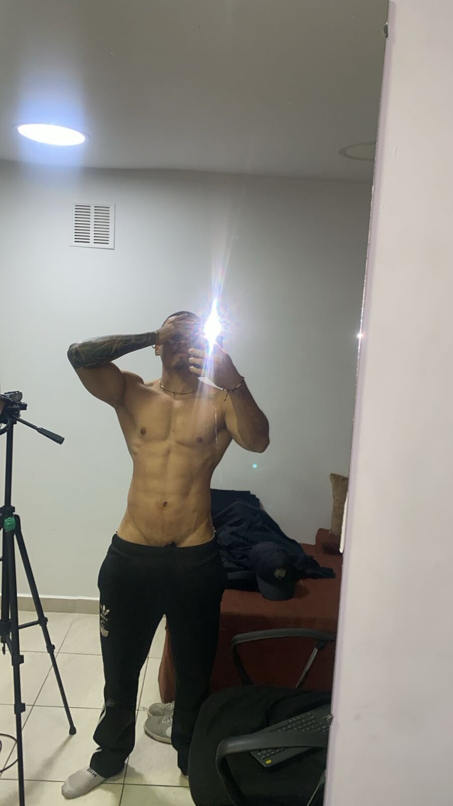 Ares_Stone Poză populară 9808