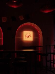 mari_caroley6 Exit to restaurant 💗 Kuva