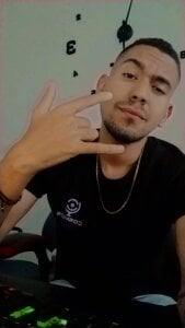 stiven_rood YO Pic 3