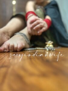 hotlaavaa your sanskari MILF bhabi Pic