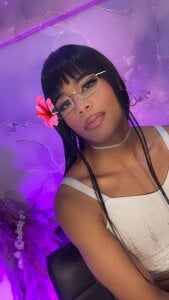 Amora_Sex Public Pic