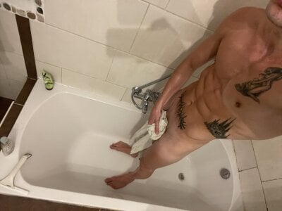 elias_sports Frisch aus der Dusche Pic 7