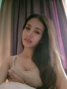 Playful_Lia For memory Pic