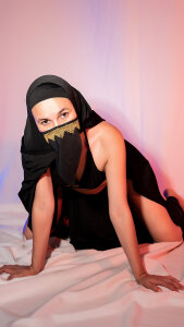 Hadeel_Peti Public Pic 2