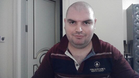 KIZLAZIMYaa Public slika