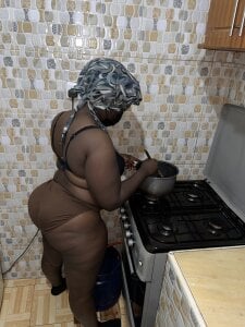 Shaila_ray My thick body fits everywhere 💦🥵 slika 4