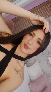 MariilynWiildのHot girl🖤の 5枚の写真