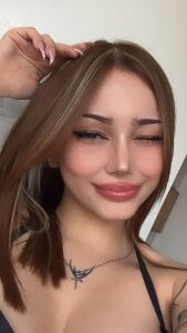 LITTLE-VIVIのPublicの 2枚の写真