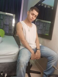 he's casual ♥ de LeoMonnroe  5 Imagens