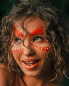 lexicoyy_ Wild muse Pic 2