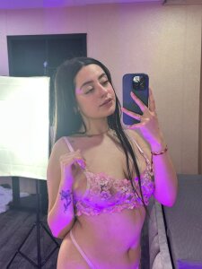 abbyyangell_ Me 😏 Pic 8