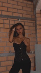 ChelsieGibbson Public Immagine  2