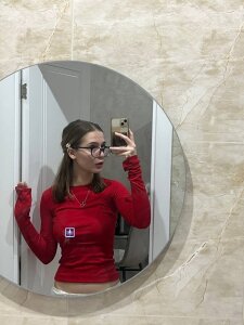 NyraKiss A little beauty Pic 3