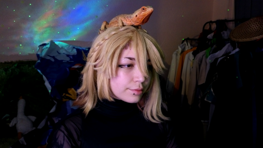 Alex_Howell Public Pic 9