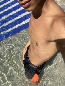 KITTY_BOSH Public  3টি ছবি