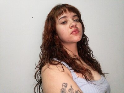 natadecomer Kiss Pic 2