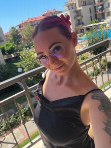 AlinaWinter Public Pic 5