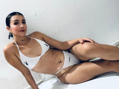 Andry_Miley Miley Pic 4