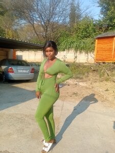 Naughty_Horny98 Public Pic 5