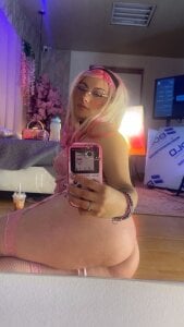 Broklinwhite_ Hot and lustful 🥵💦 Pic