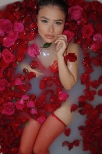 ivonny_miller 🌹 Luxury Valentine 💌💎 صورة واحدة|ivonny_miller 🌹 Luxury Valentine 💌💎 صورتان|ivonny_miller 🌹 Luxury Valentine 💌💎  صور|ivonny_miller 🌹 Luxury Valentine 💌💎  صورة
