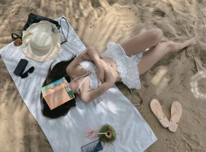 mimi_sex2k7 Mimi's photo at the beach🐳 Kuva