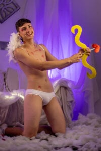 Diamond_Piarce SHOT BY CUPID, SEDUCED BY DIAMOND 💘 Pic 3